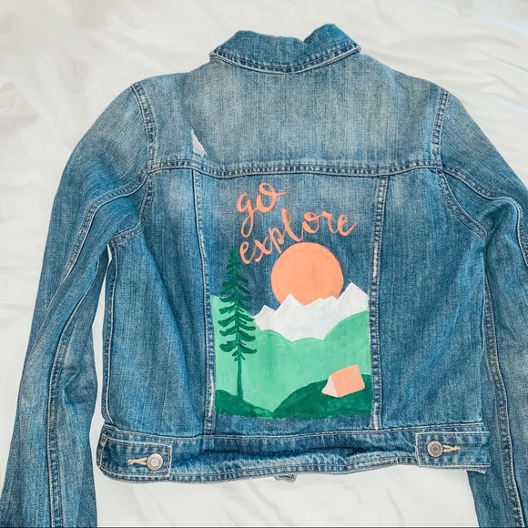 American Eagle Outfitters Jackets & Blazers - ⭐️go explore painted denim jacket⭐️